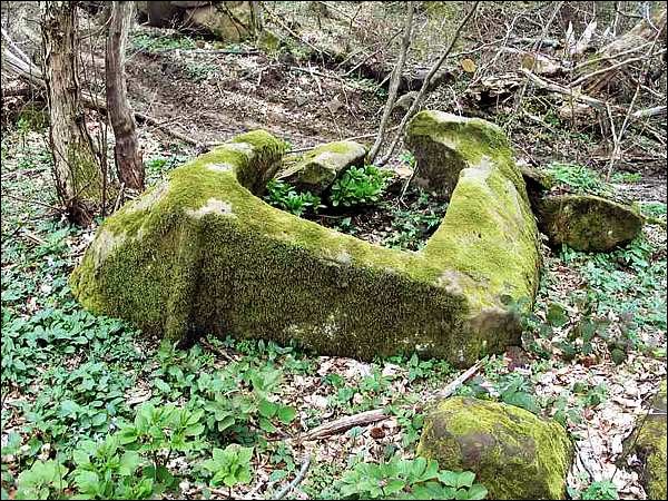 http://matri-x.ru/history/tuapse_dolmen/tuapse_10.jpg